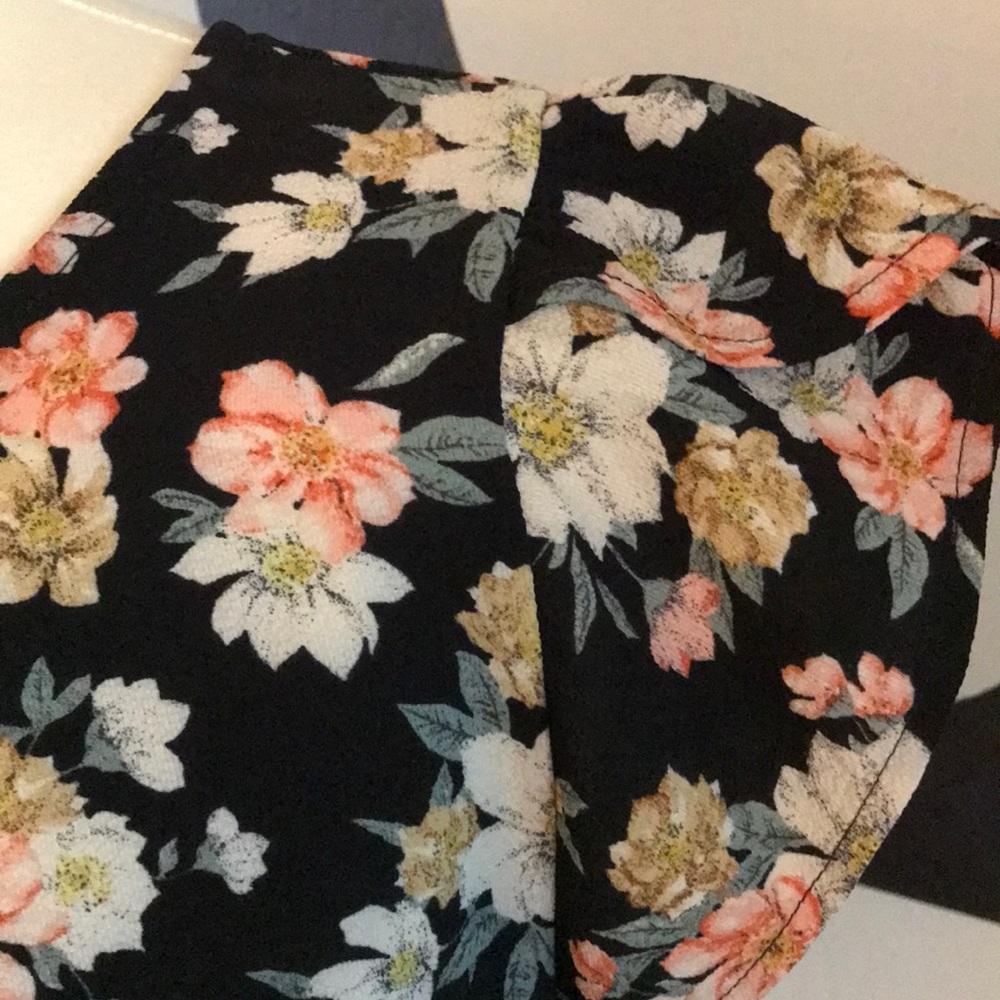 Print Top - Picture 4 of 8